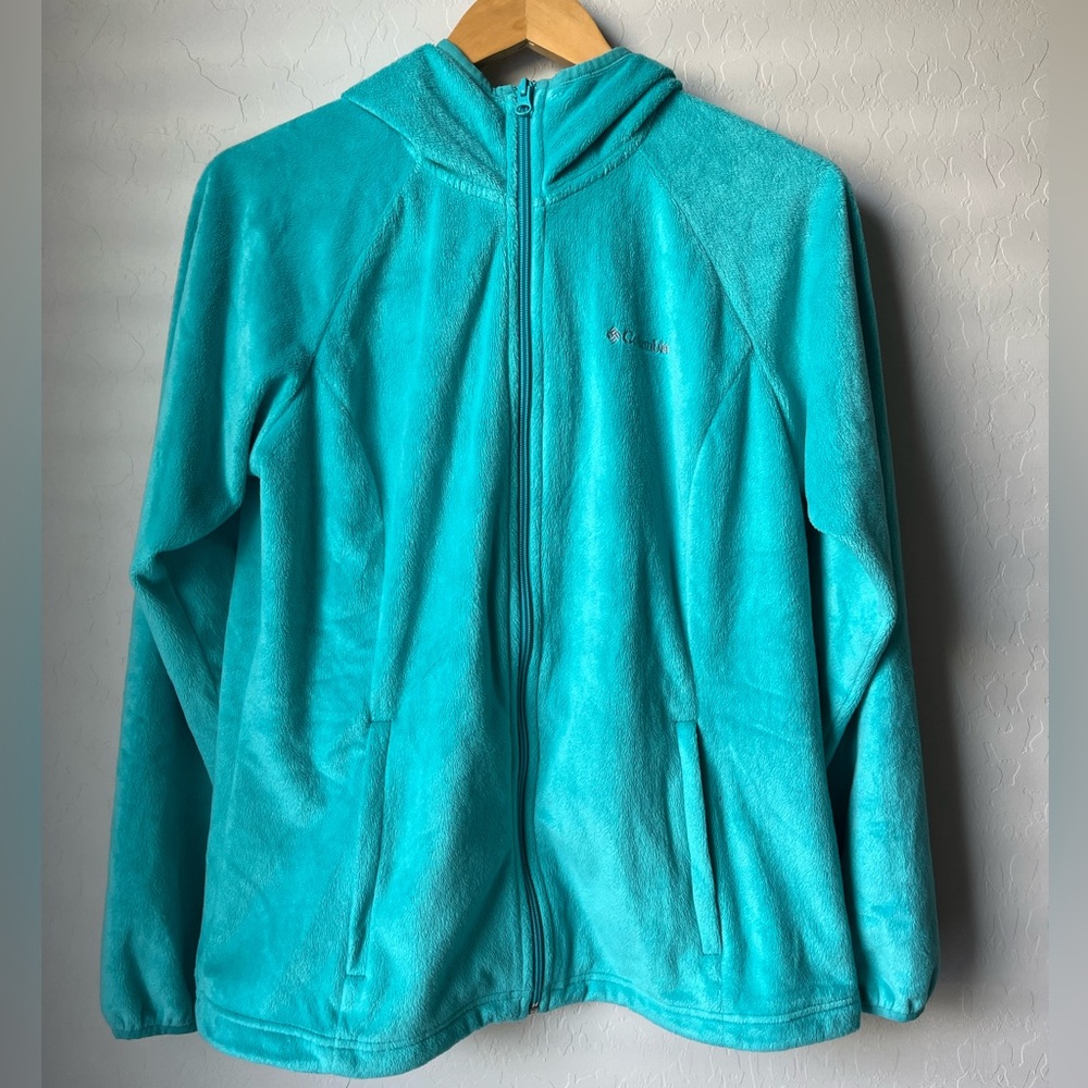 Large Women’s fleece Columbia zip up